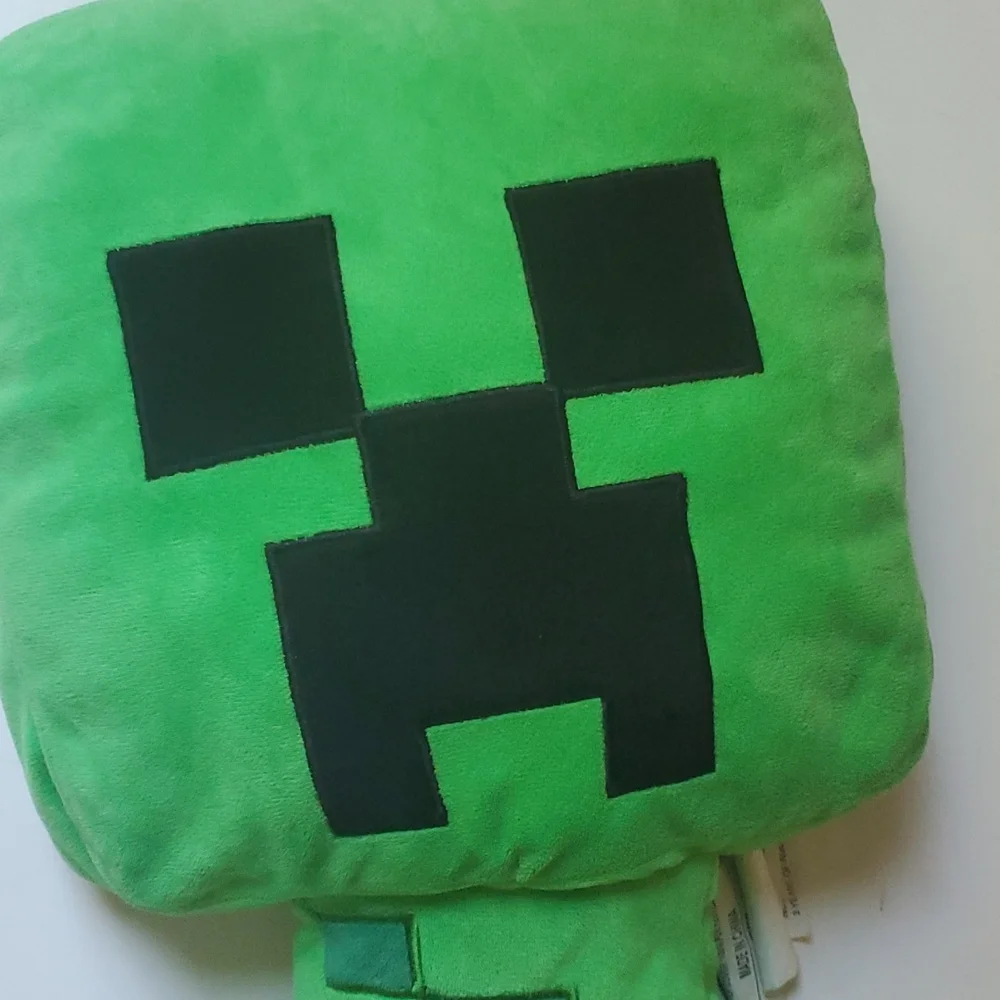 Minecraft Creeper Green/Black Plush Bed Pillow-OS